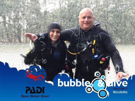 Proficiat Nicolette met het behalen van je PADI Open Water Diver brevet in Gent!